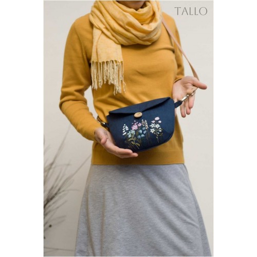 TALLO BLUE lněná malá (ruční výšivka)