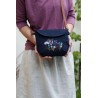 SKLADEM TALLO DARK BLUE (len, ruční výšivka)